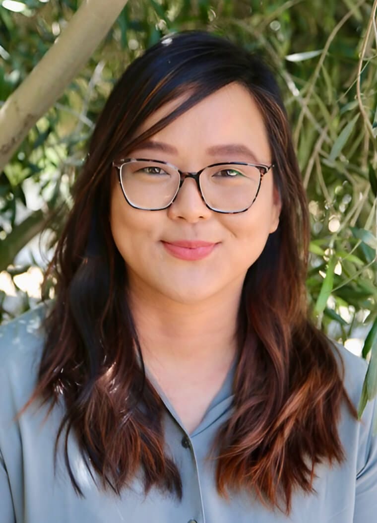 Elizabeth Tang
